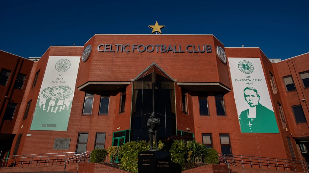 Celtic want to bring back fan favourite in January 2 Celtic want to bring back fan favourite in January