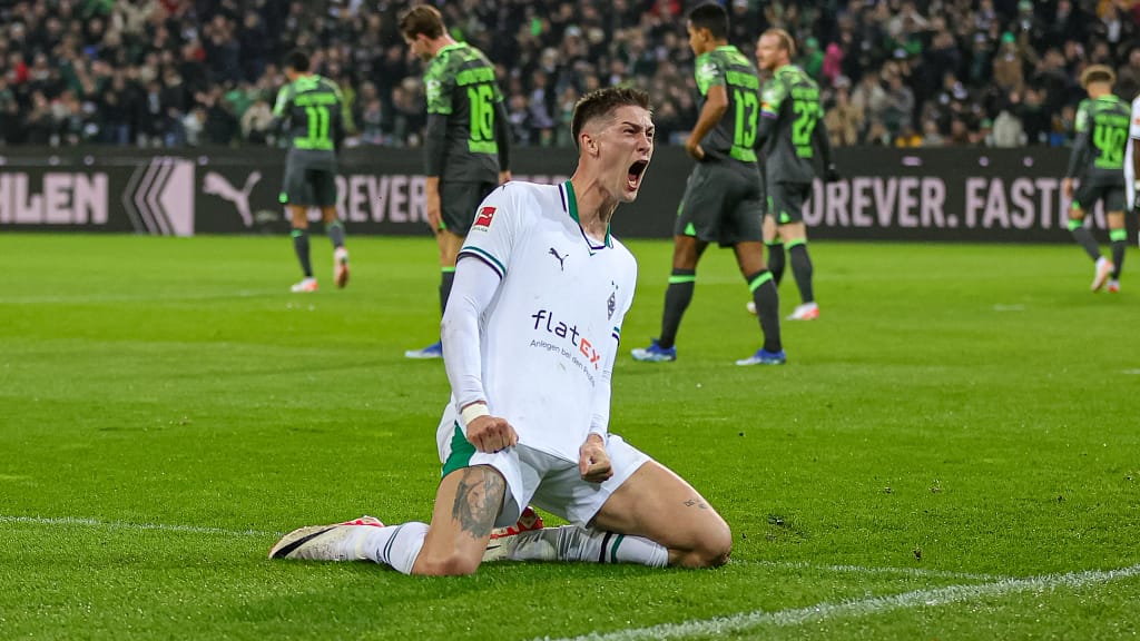 Celtic agree personal terms with Bundesliga striker as first Martin O’Neill signing edges closer 2 Celtic agree personal terms with Bundesliga striker as first Martin O’Neill signing edges closer