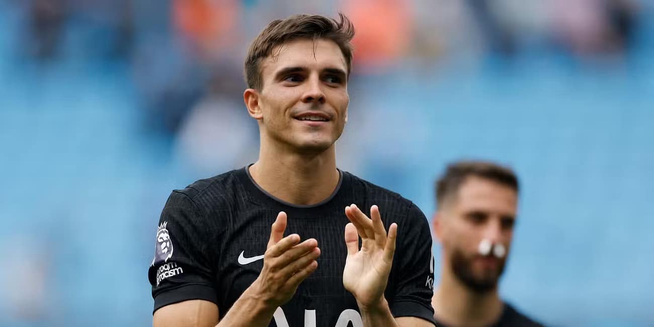 ottenham keen to seal the deal for Bayern Munich star for 2026; Journo confirms