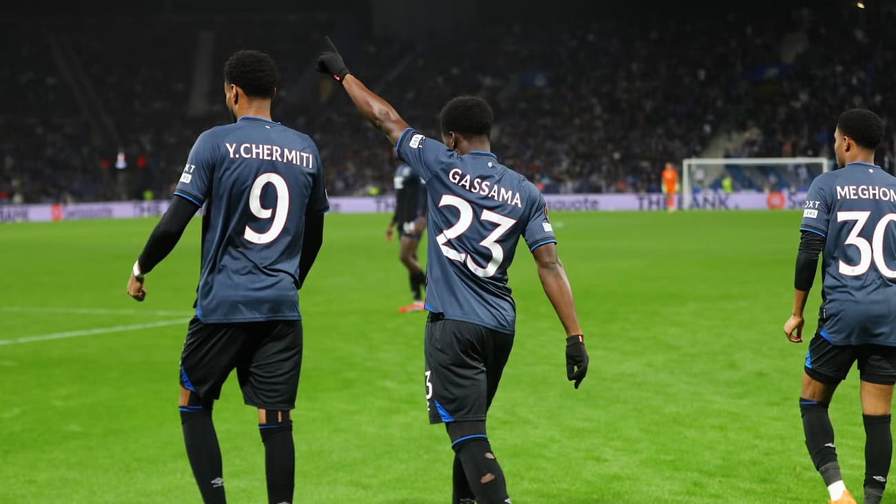 49ers consider selling "fantastic" £20,000-a-week Rangers star this summer