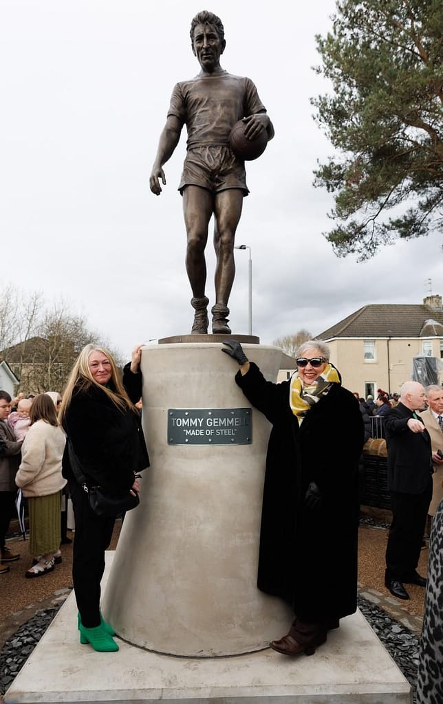 Celtic Unveil New Statue to Honour Hoops Legend as Martin O’Neill Leads Emotional Tribute 8 Celtic Unveil New Statue to Honour Hoops Legend as Martin O’Neill Leads Emotional Tribute