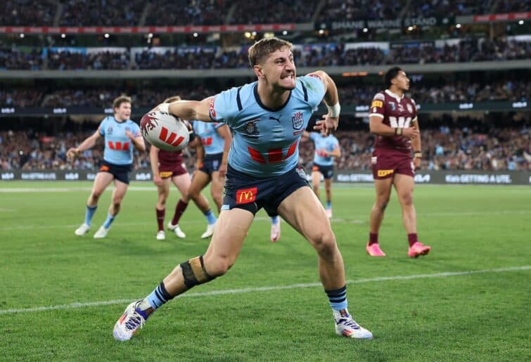 Dual international star says Wallabies 'spots available' with Lomax weighing options