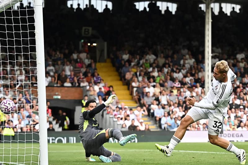 Emile Smith Rowe’s quick strike saves Fulham against Manchester United