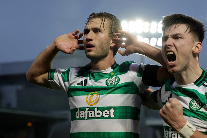 Chris Sutton Makes Worrying Celtic Claim Despite Win Over Livingston