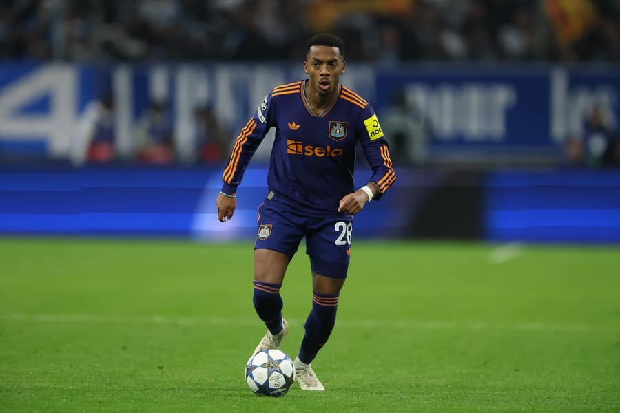 This 26-Year-Old Midfielder Is Ready To Leave Newcastle United: What Should The Magpies Do? 2 This 26-Year-Old Midfielder Is Ready To Leave Newcastle United: What Should The Magpies Do?