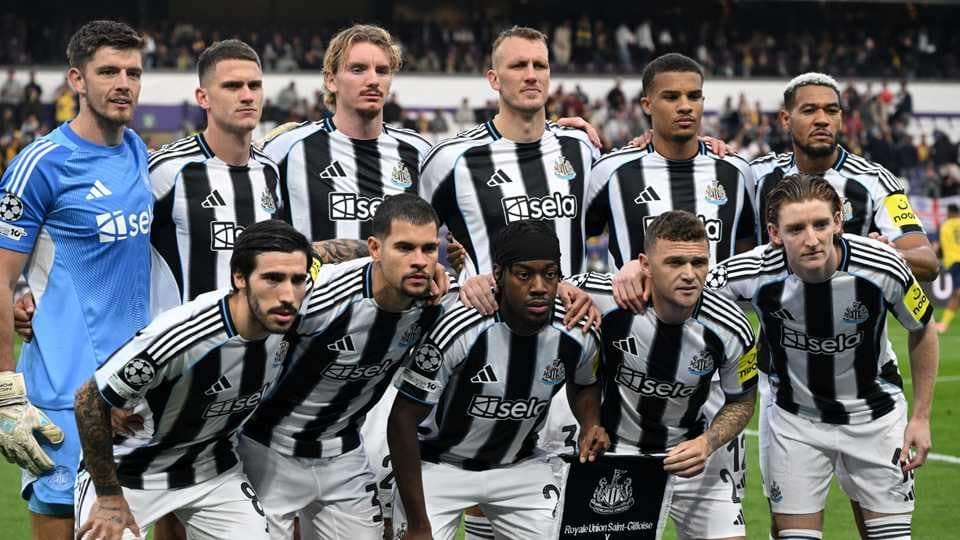 Newcastle offer new 5-year deal to £160k-a-week star before bids from Saudi 2 Newcastle offer new 5-year deal to £160k-a-week star before bids from Saudi