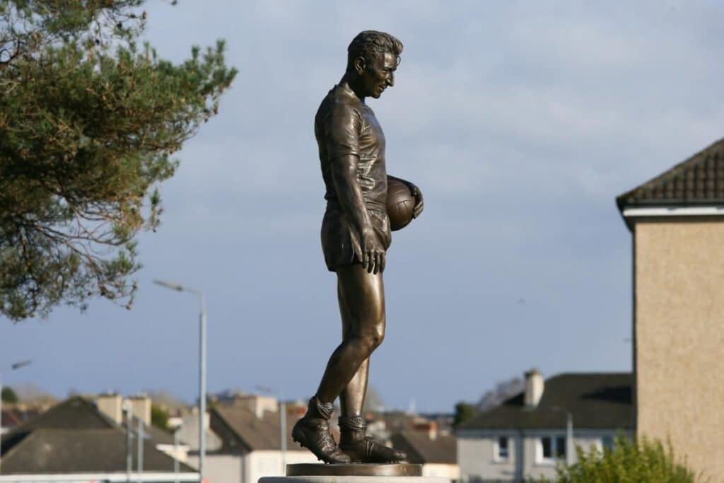 Celtic Unveil New Statue to Honour Hoops Legend as Martin O’Neill Leads Emotional Tribute 5 Celtic Unveil New Statue to Honour Hoops Legend as Martin O’Neill Leads Emotional Tribute